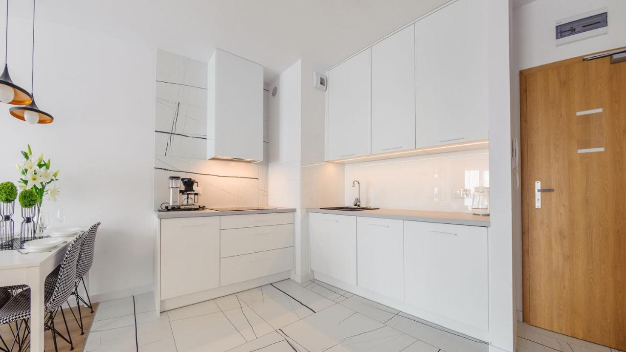 Apartamenty Sun & Snow Kasprowicza Kolobrzeg Exterior photo
